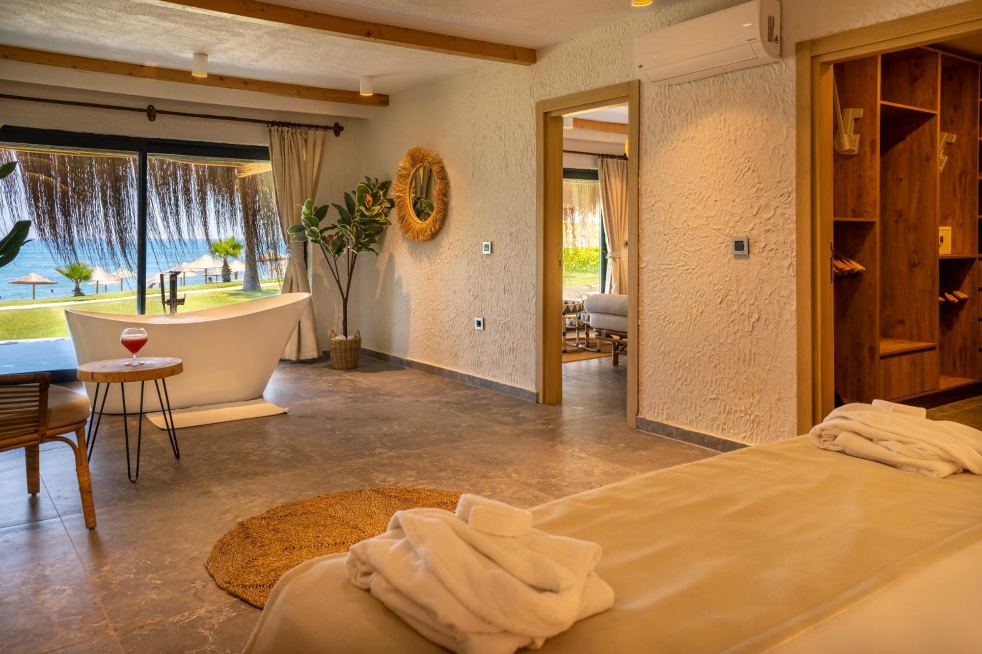 Flora Garden Beach Hotel - Adults Only 16 Plus - Couples Concept Kızılot Dış mekan fotoğraf