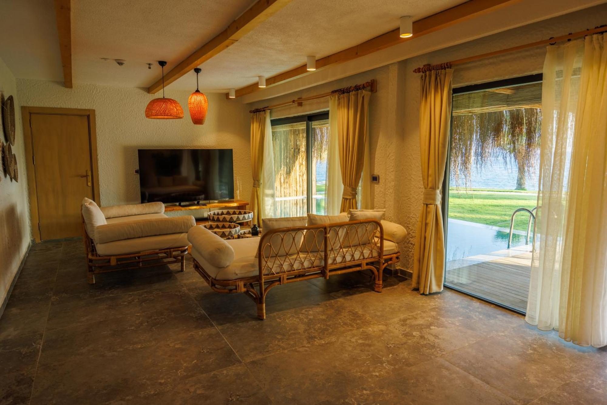 Flora Garden Beach Hotel - Adults Only 16 Plus - Couples Concept Kızılot Dış mekan fotoğraf