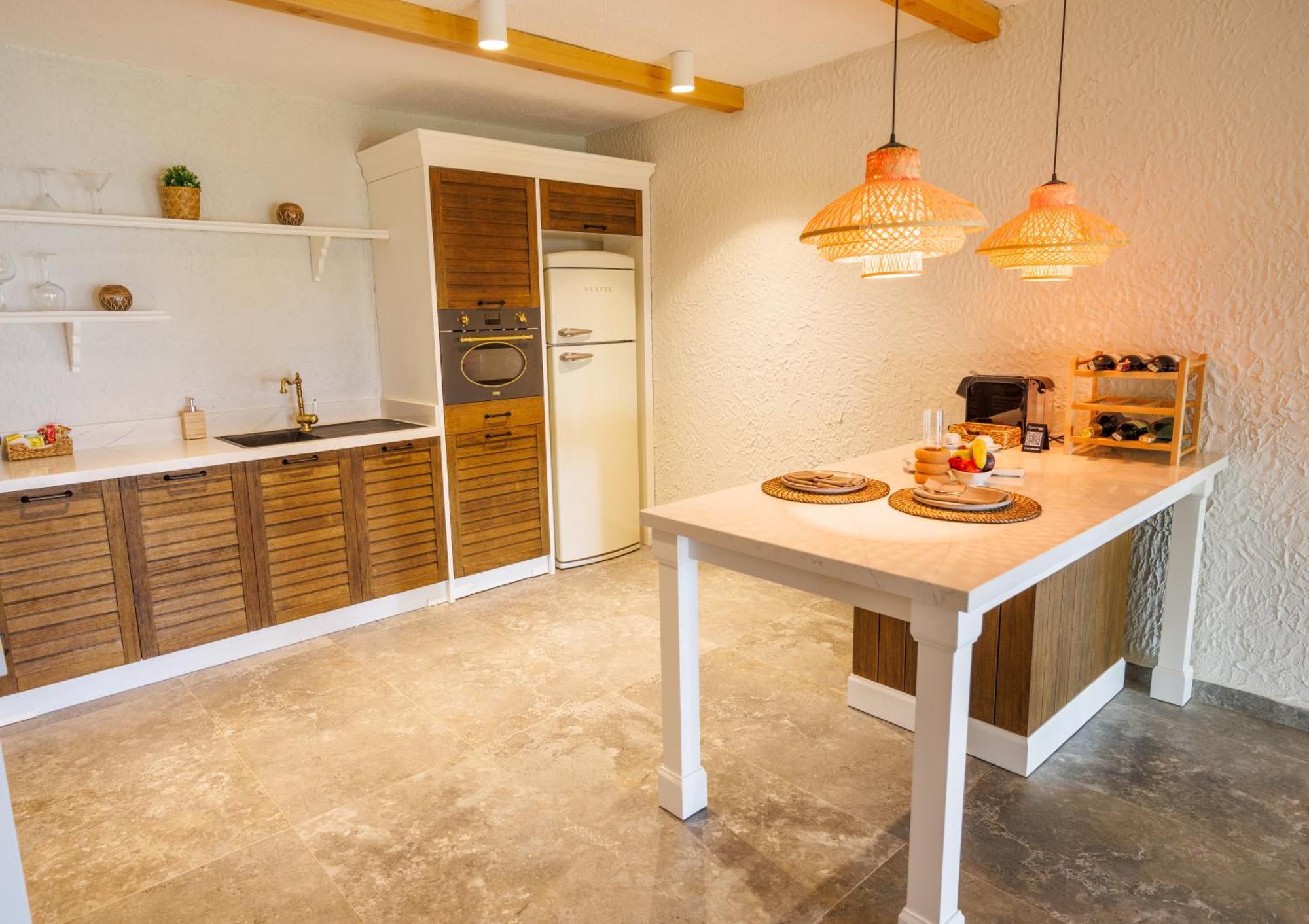 Flora Garden Beach Hotel - Adults Only 16 Plus - Couples Concept Kızılot Dış mekan fotoğraf