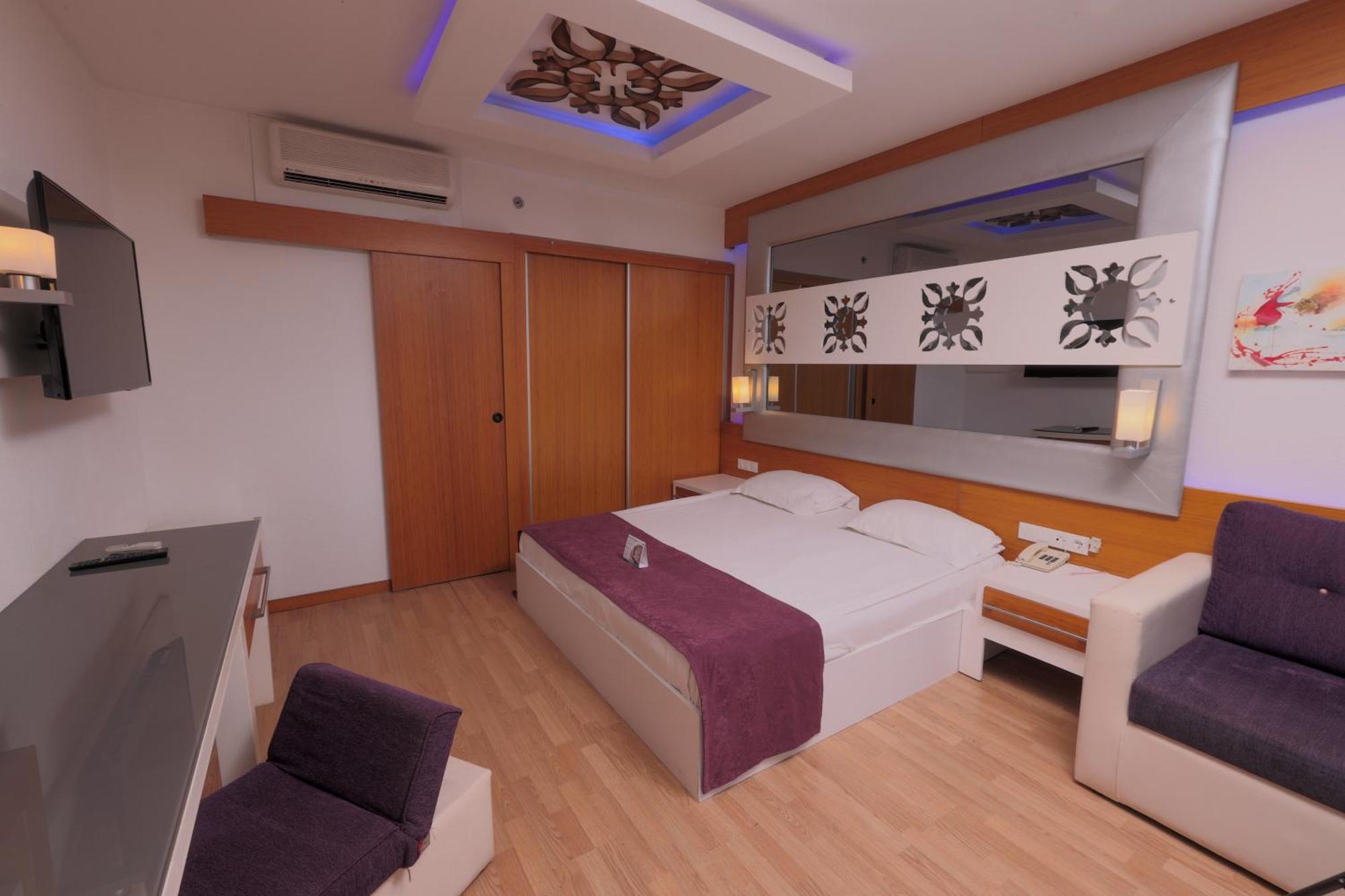 Flora Garden Beach Hotel - Adults Only 16 Plus - Couples Concept Kızılot Dış mekan fotoğraf
